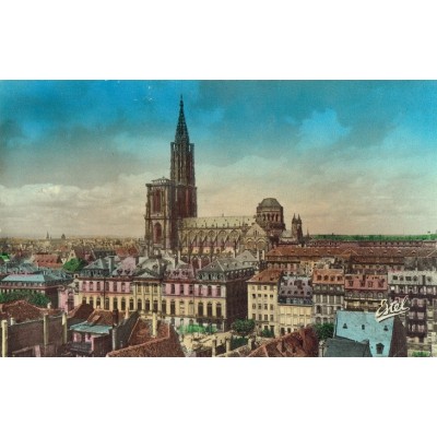 CPA - STRASBOURG - La Cathédrale & Le Palais De Rohan - Années 1920