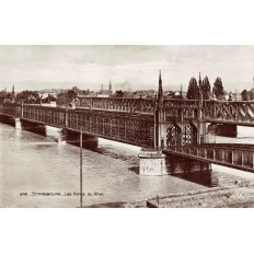 CPA - STRASBOURG - Les ponts Du Rhin - Années 1920