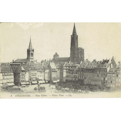 CPA - STRASBOURG - Place Kléber. - Années 1920