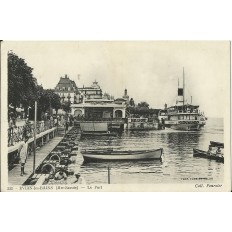 CPA: EVIAN-LES-BAINS. LE PORT. ANIMEE. Années 1930.