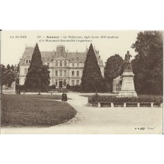 CPA: LAC D'ANNECY. LA PREFECTURE ET LE MONUMENT SOMMEILLER. Années 1900 .