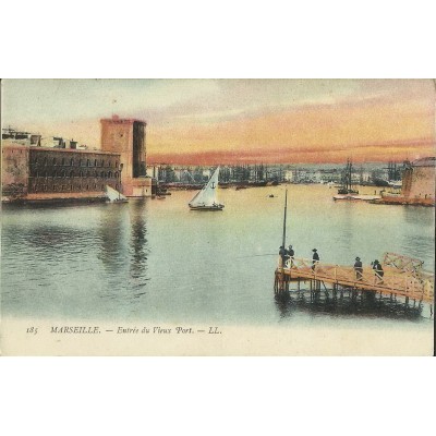 CPA: MARSEILLE, ENTREE DU VIEUX PORT , ANNEES 1900.