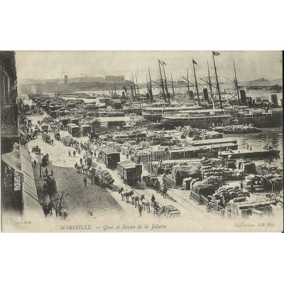 CPA: MARSEILLE, LES QUAIS ET LES BASSINS, ANNEES 1900.