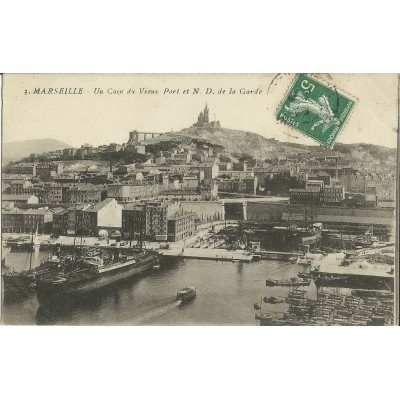 CPA: MARSEILLE, UN COIN DU VIEUX PORT, ANNEES 1900.