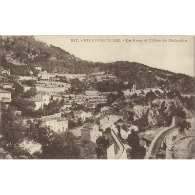 CPA: VILLEFRANCHE, LA GARE ET VILLAS DE MALIRABA vers 1910.