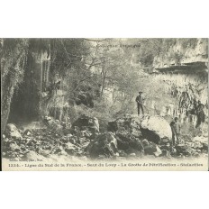 CPA: GORGES DU LOUP, LA GROTTE DE PETRIFICATION vers 1900.