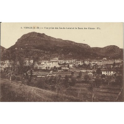 CPA: VENCE. Vue prise des Jas-de-Larat et le Baou des Bancs, Années 1920