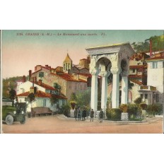 CPA: GRASSE, LE MONUMENT AUX MORTS, Années 1930