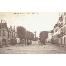 CPA - MELUN - Le Boulevard Victor Hugo - Années 1900