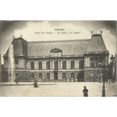 CPA: RENNES,PLACE DU PALAIS, Années 1900