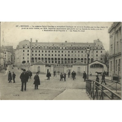 CPA: RENNES, CASERNE SAINT-GEORGES, Années 1900