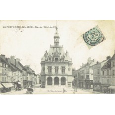 CPA - LA FERTE SOUS JOUARRE - Place De L'Hôtel De Ville - Années 1900