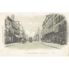 CPA - FONTAINEBLEAU - La Rue Grande - Années 1900