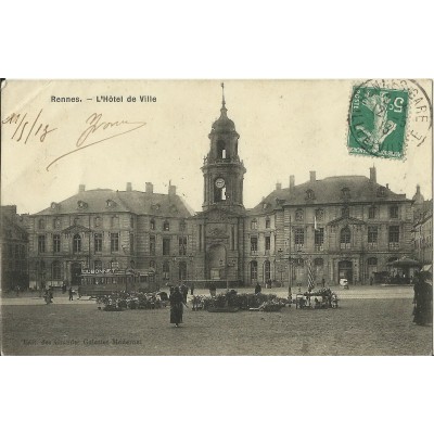 CPA: RENNES, HOTEL DE VILLE, vers 1910