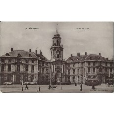 CPA: RENNES, HOTEL DE VILLE, ANIME, Années 1900