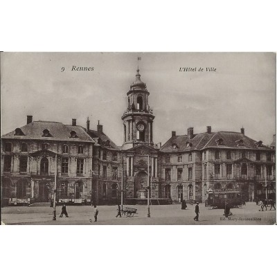 CPA: RENNES, HOTEL DE VILLE, ANIME, Années 1900