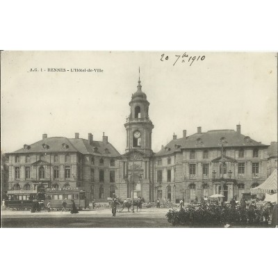 CPA: RENNES, LA PLACE DE L'HOTEL DE VILLE, Animéé, Années 1900