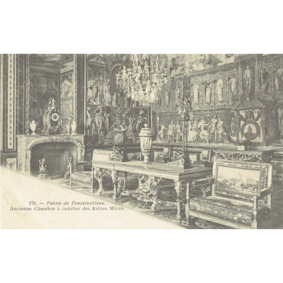 CPA - PALAIS DE FONTAINEBLEAU - Chambre Des Reines Mères - Années 1920