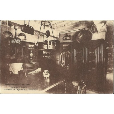 CPA: RENNES, MAISON DE DUGUESCLIN (INTERIEUR), vers 1910