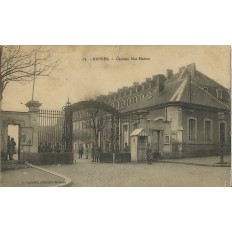 CPA: RENNES, CASERNE MAC-MAHON, vers 1900