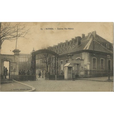 CPA: RENNES, CASERNE MAC-MAHON, vers 1900