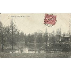 CPA: Vitré, LE JARDIN PUBLIC, années 1900