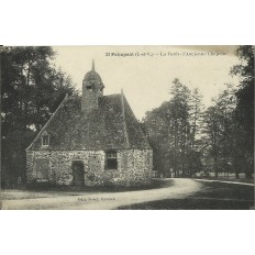 CPA: PAIMPONT, LA FORET, L'ANCIENNE CHAPELLE, vers 1900