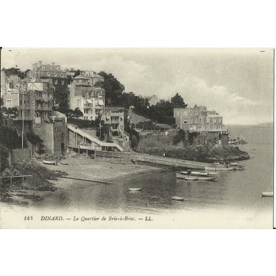 CPA: DINARD: Le Quartier Bric-à-Brac, vers 1910