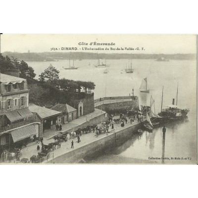 CPA: DINARD: L'Embarcadère du Bec-de-la-Vallée, vers 1910