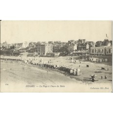 CPA: DINARD: La Plage à l'heure des bains, vers 1900