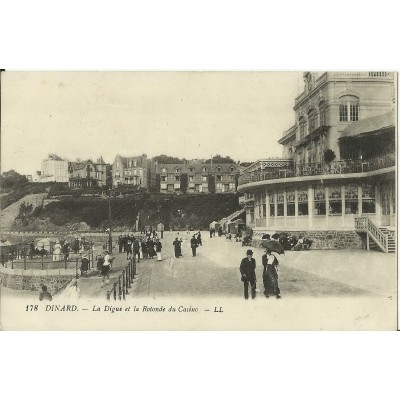 CPA: DINARD: La Digue et la Rotonde du Casino, années 1910