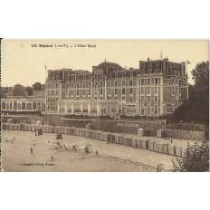 CPA: DINARD: L'HOTEL ROYAL, années 1920