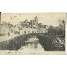 CPA: DOL, Arrivée route de St-Malo, années 1920