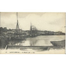 CPA: SAINT-SERVAN, LE BASSIN à FLOT, vers 1900