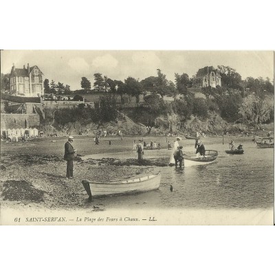 CPA: SAINT-SERVAN, Plage des Fours à Chaux, Animée, vers 1910