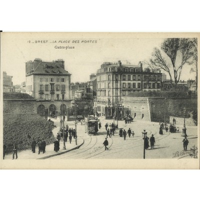 CPA: BREST, la Place des Portes, vers 1910