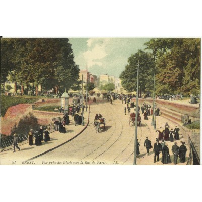 CPA: BREST, Rue de Paris, prise des Glacis, vers 1900