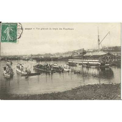 CPA: BREST, Vue Générale du dépot des Torpilleurs, années 1900