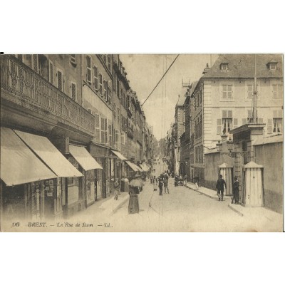 CPA: BREST, La rue de Siam prise vers 1910