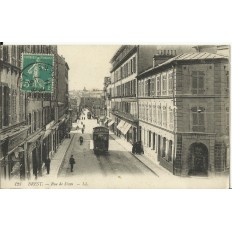 CPA: BREST, Une vue de la rue de Siam, vers 1910