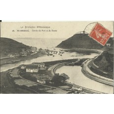 CPA: SAINT-BRIEUC, Entrée du Port et du Bassin, années 1900