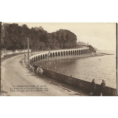 CPA: PERROS-GUIREC, La route de la Corniche, années 1920