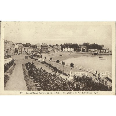 CPA: PORTRIEUX-LES-BAINS, vue générale sur le Port, années 1930