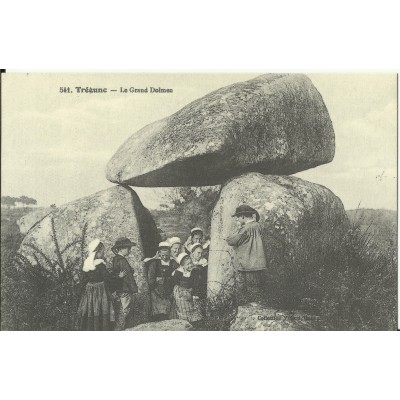 CPA: (REPRO). TREGUNC, Le Grand Dolmen, vers 1900.