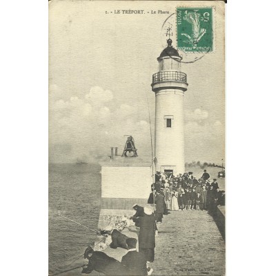 CPA: LE TREPORT, Le Phare, Animée, Années 1910