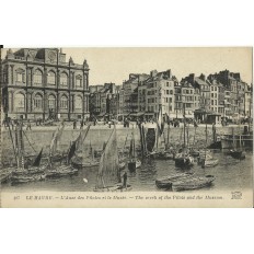 CPA: LE HAVRE, L'Anse des Pilotes et le Musée, vers 1910