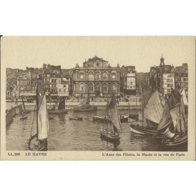 CPA: LE HAVRE, L'Anse des Pilote, le Musée, vers 1920