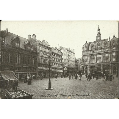 CPA: ROUEN, Place de la Cathédrale, années 1900