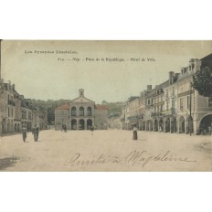 CPA: NAY,PLACE de la REPUBLIQUE, vers 1900